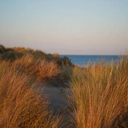 Maisonette In Valras-plage Near Sandy Prázdninový dům *