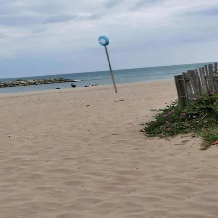 Maisonette In Valras-plage Near Sandy Dom wakacyjny Sérignan